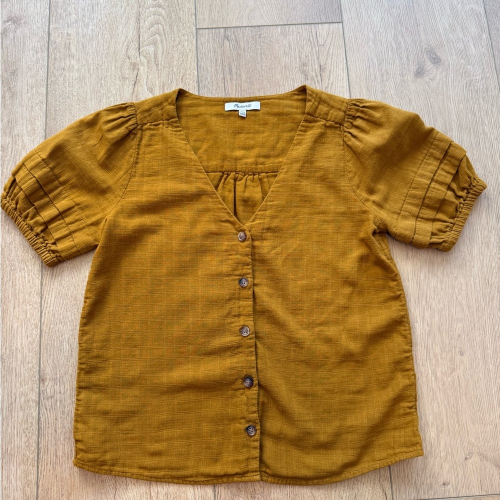 Madewell Mustard Short-Sleeve Button-Front V-Neck Blouse
